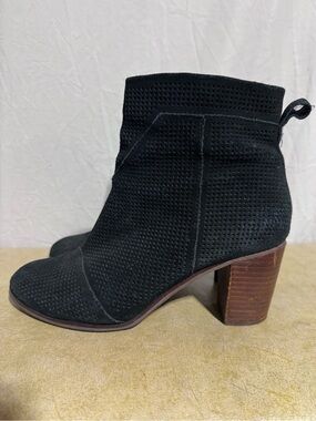 Toms black perforated leather heeled bootie Size 9